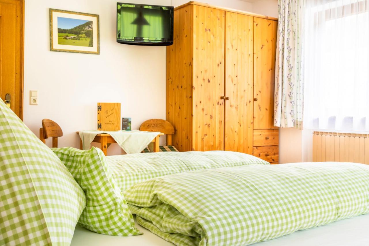 Hinterkellaubauer Bed & Breakfast Kuchl Exterior photo